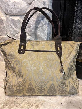 Stella & dot Patterned Tote in Gold & Brown